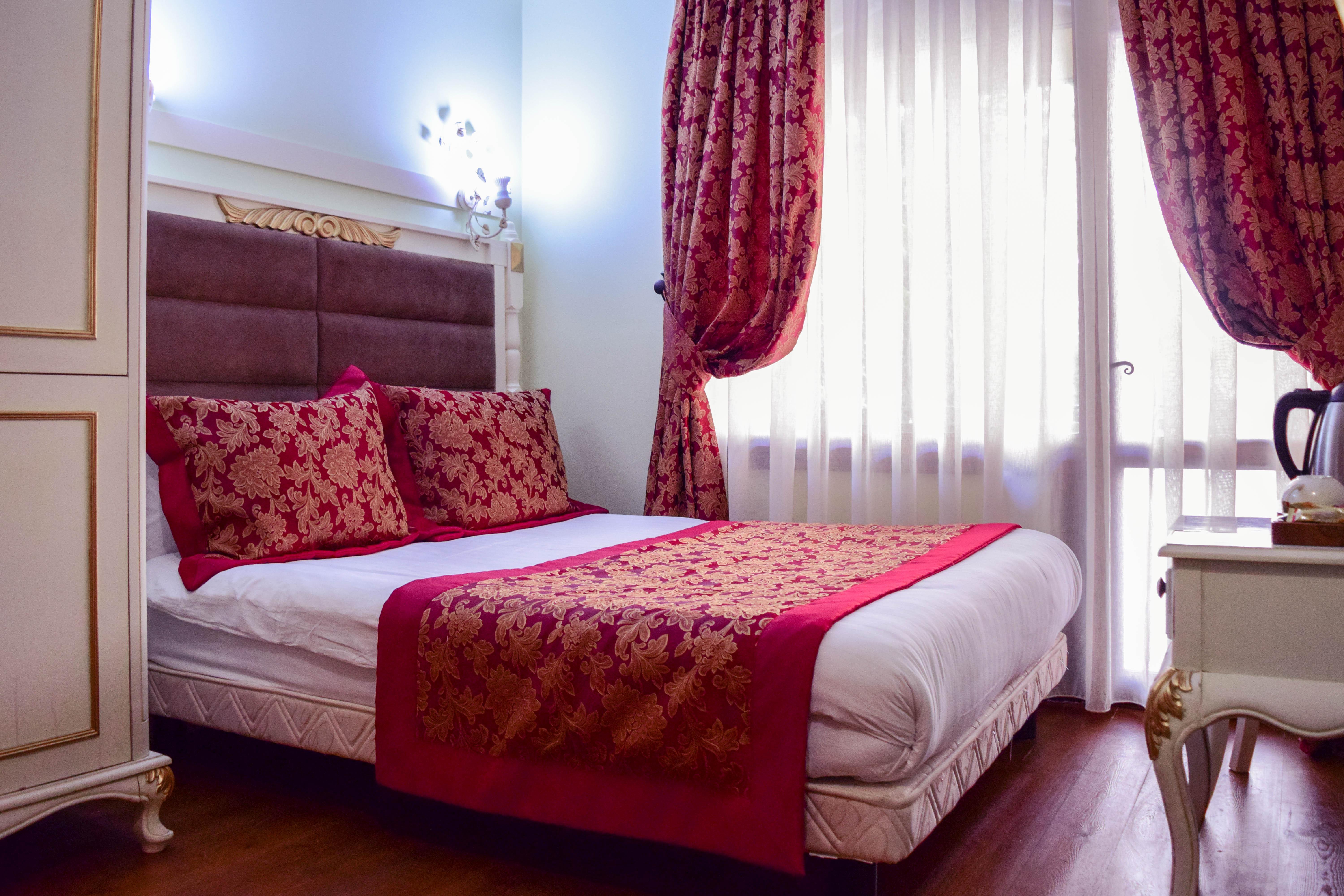 Sphendon Hotel — Photos 1